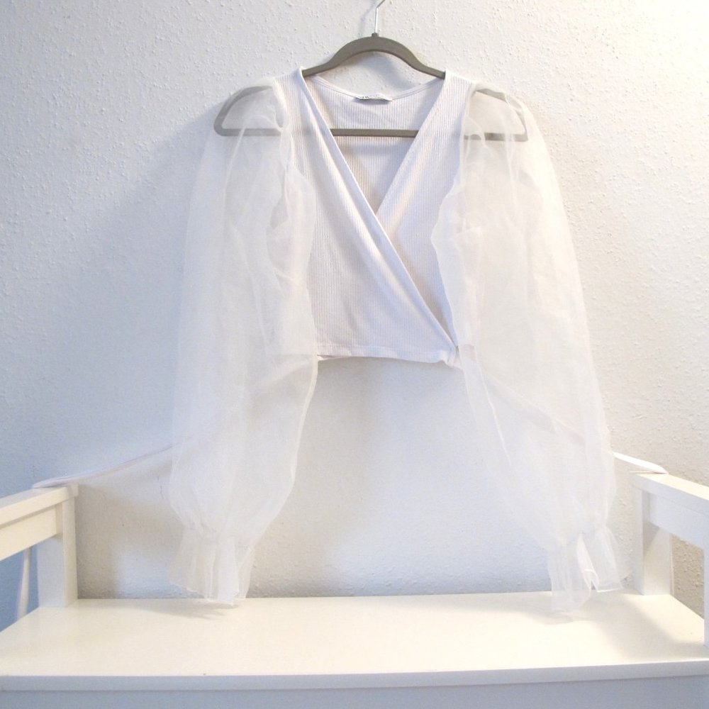 Zara White Sheer Sleeve Tie Crop Top
